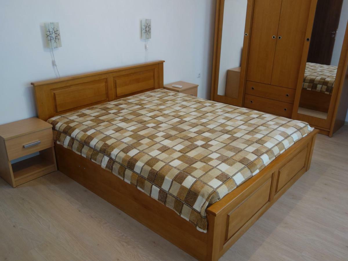 Sea Garden Marina 2 Apartment Варна Экстерьер фото