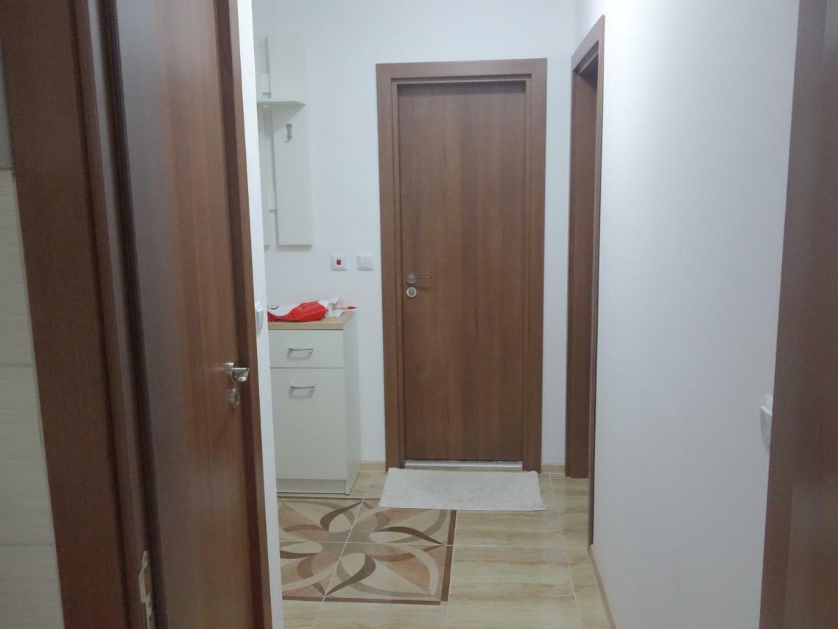 Sea Garden Marina 2 Apartment Варна Экстерьер фото